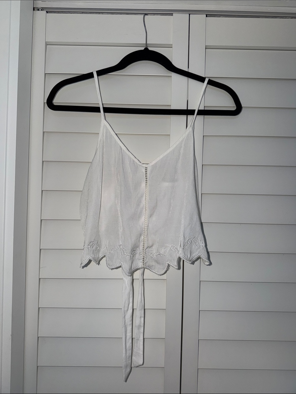 MINKPINK White Scalloped Tie-Back Spaghetti Strap Cami